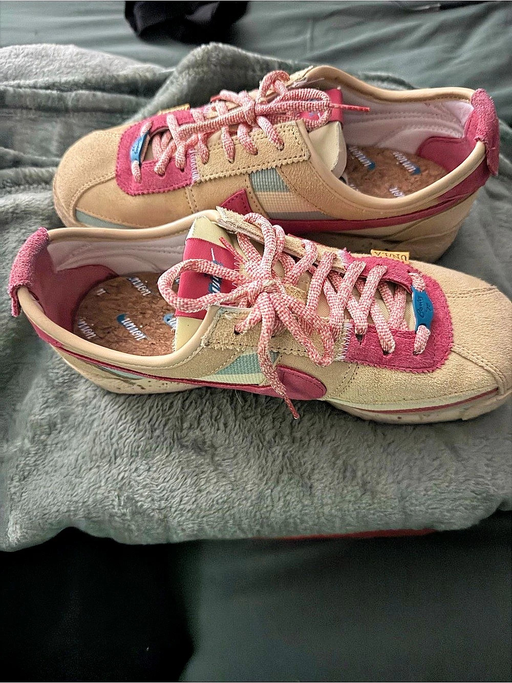 Onitsuka Tiger Mexico 66 Pink & Tan Sneakers